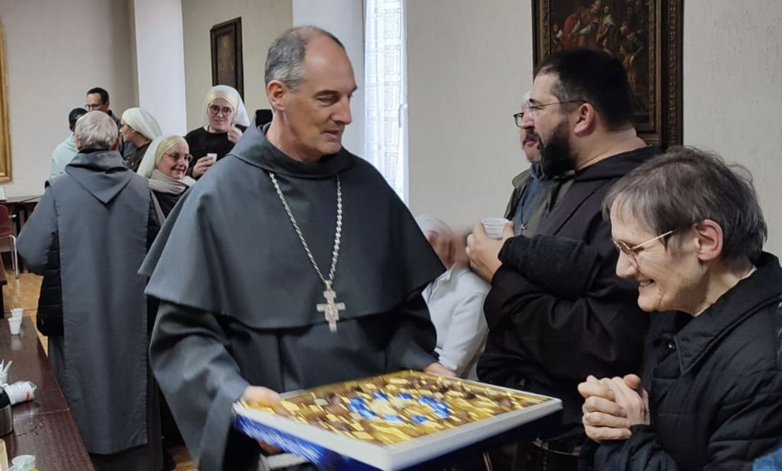 Francisco Bustillo, celebrando la Jornada de la Vida Consagrada en su diócesis de Ajaccio