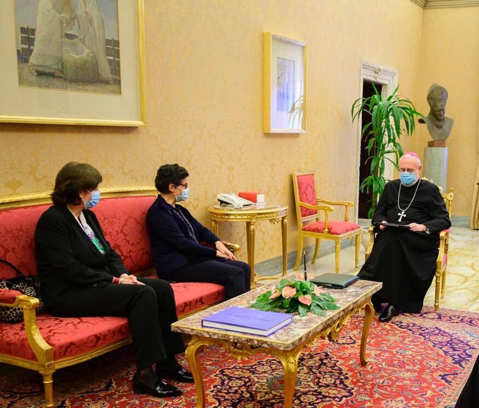 González Laya y Gallagher, durante la reunión