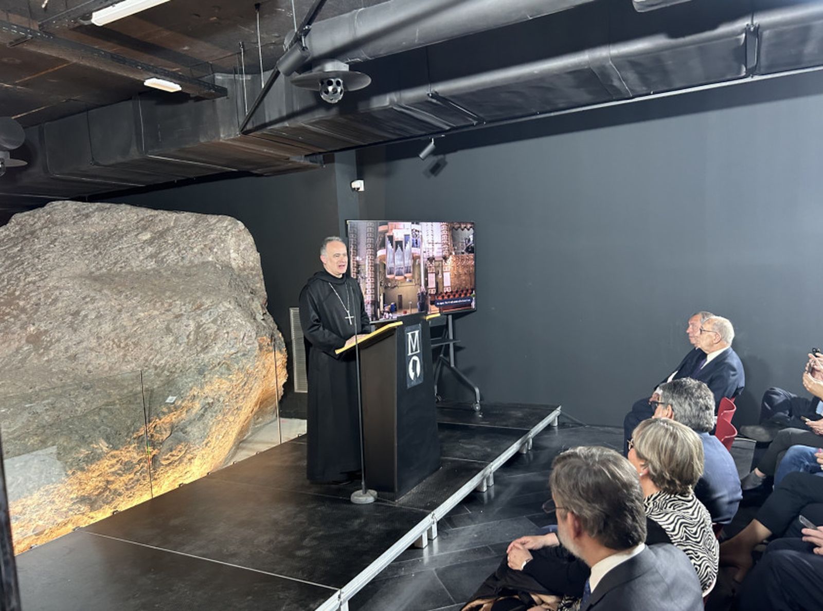 El padre abad de Montserrat en la presentación del Milenario