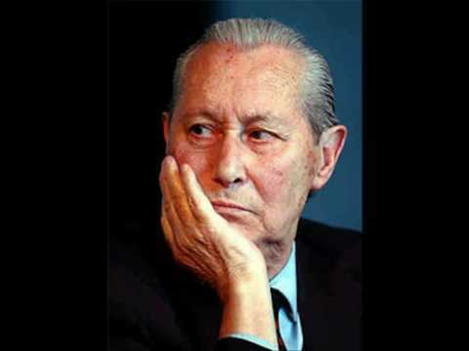 Fallece el pensador Gonzalo Puente Ojea