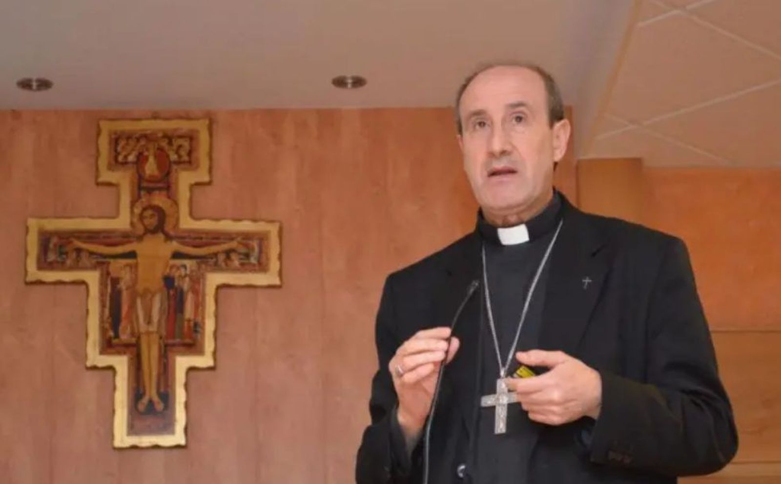 El obispo de Astorga, Jesús Fernández