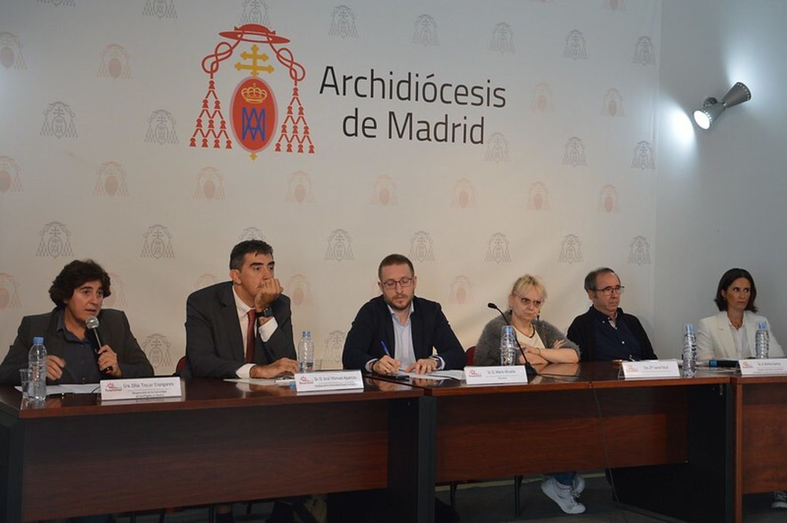Mesa redonda por las Migraciones en Madrid