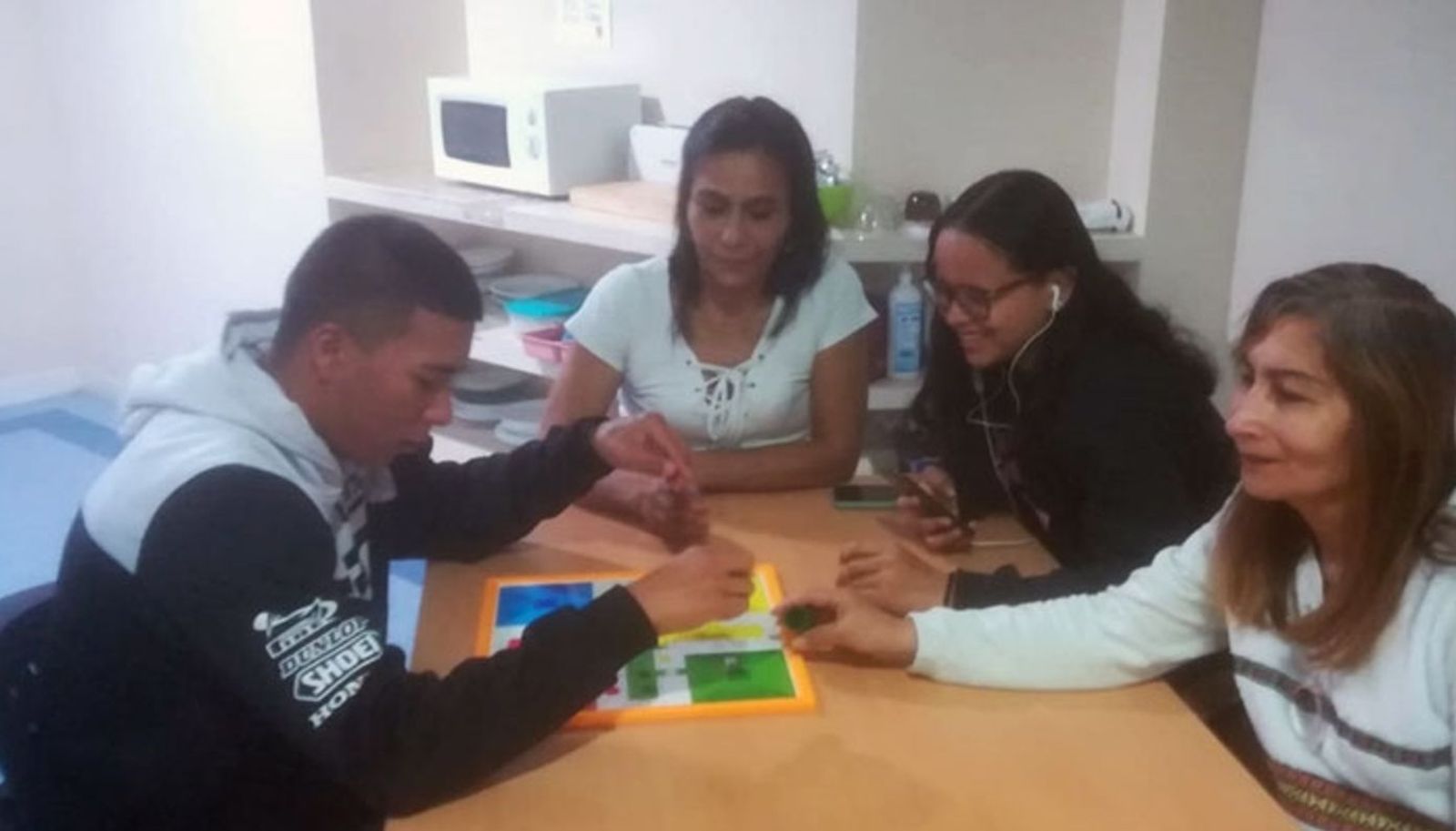 Usuarios de la Mesa de Hospitalidad de la Archidiócesis de Madrid