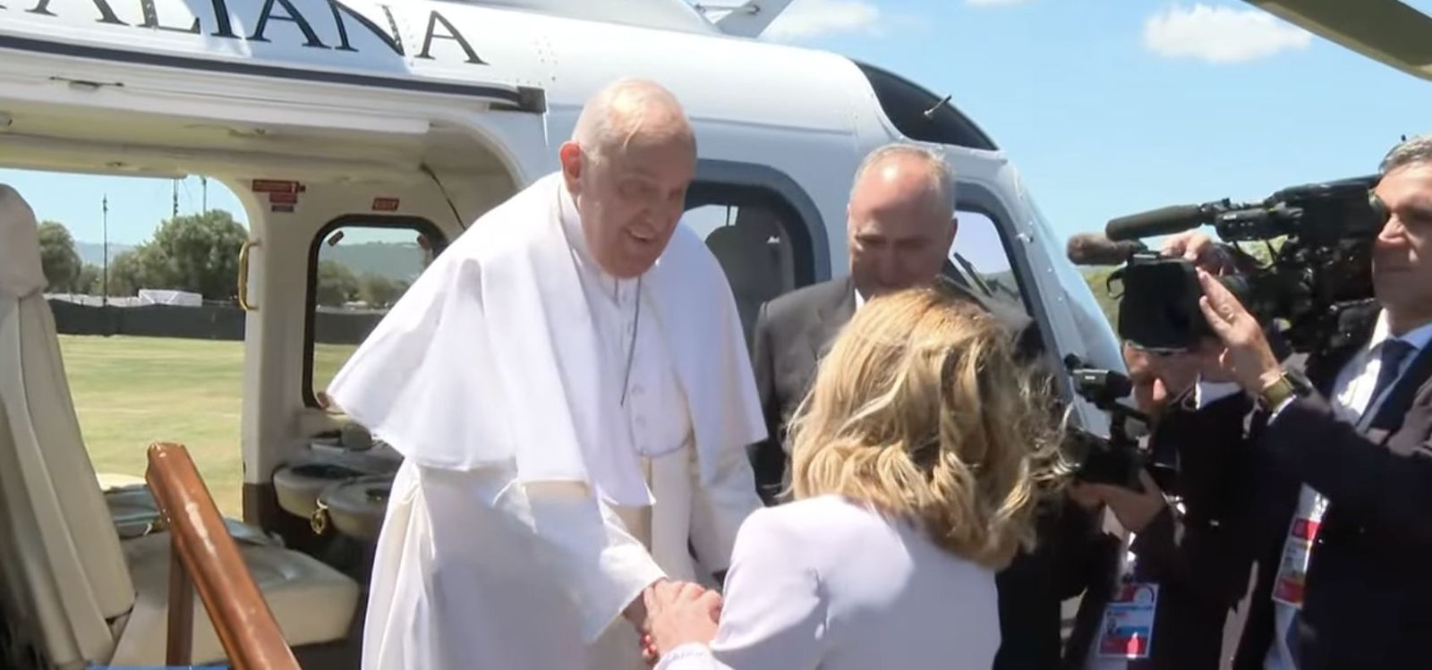 Meloni recibió al Papa