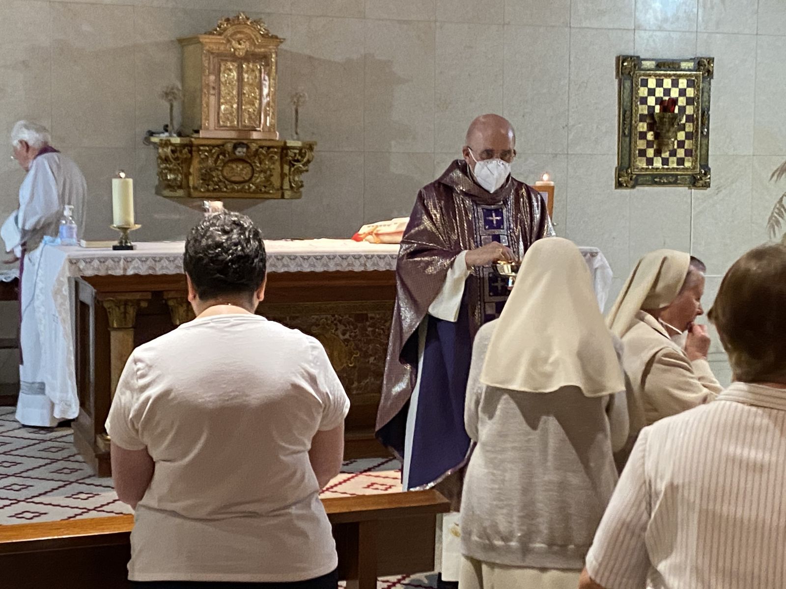 El cardenal Osoro, en un reciente funeral