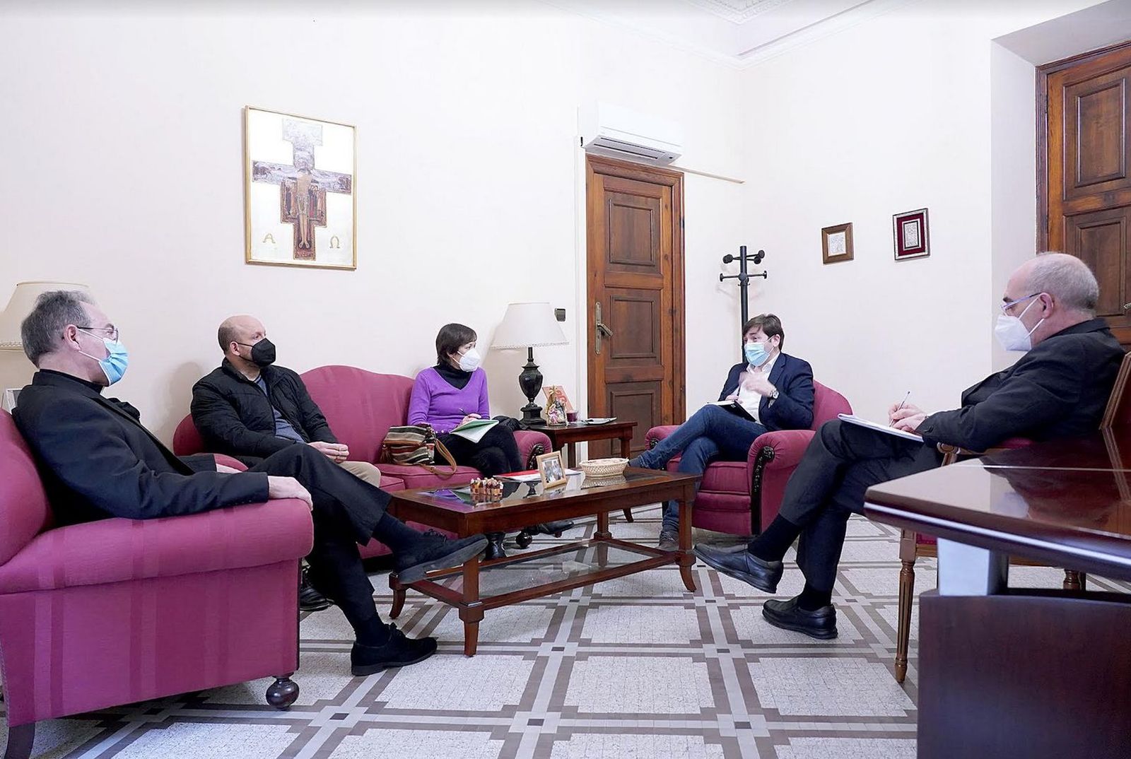 Reunión en Palacio Arzobispal