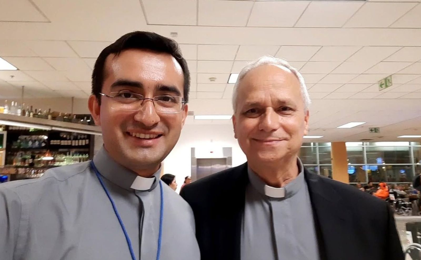 Edgard Rimaycuna, con Robert Prevost