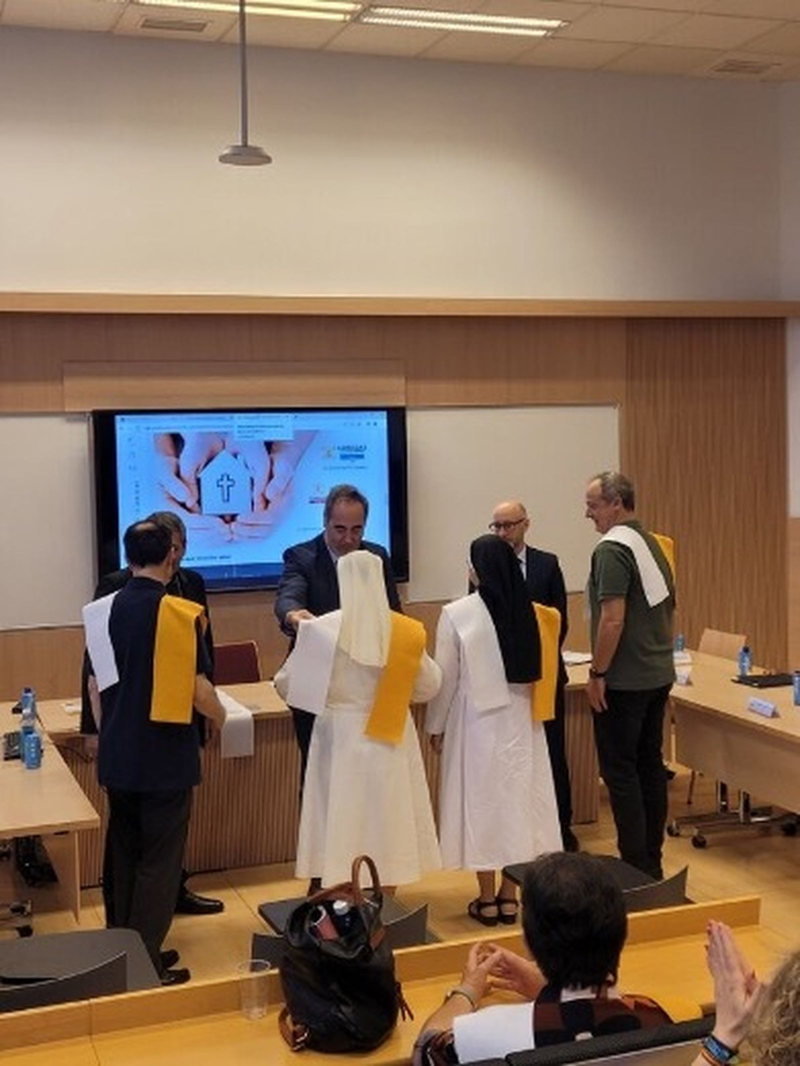 Acto de graduación de la primera promoción