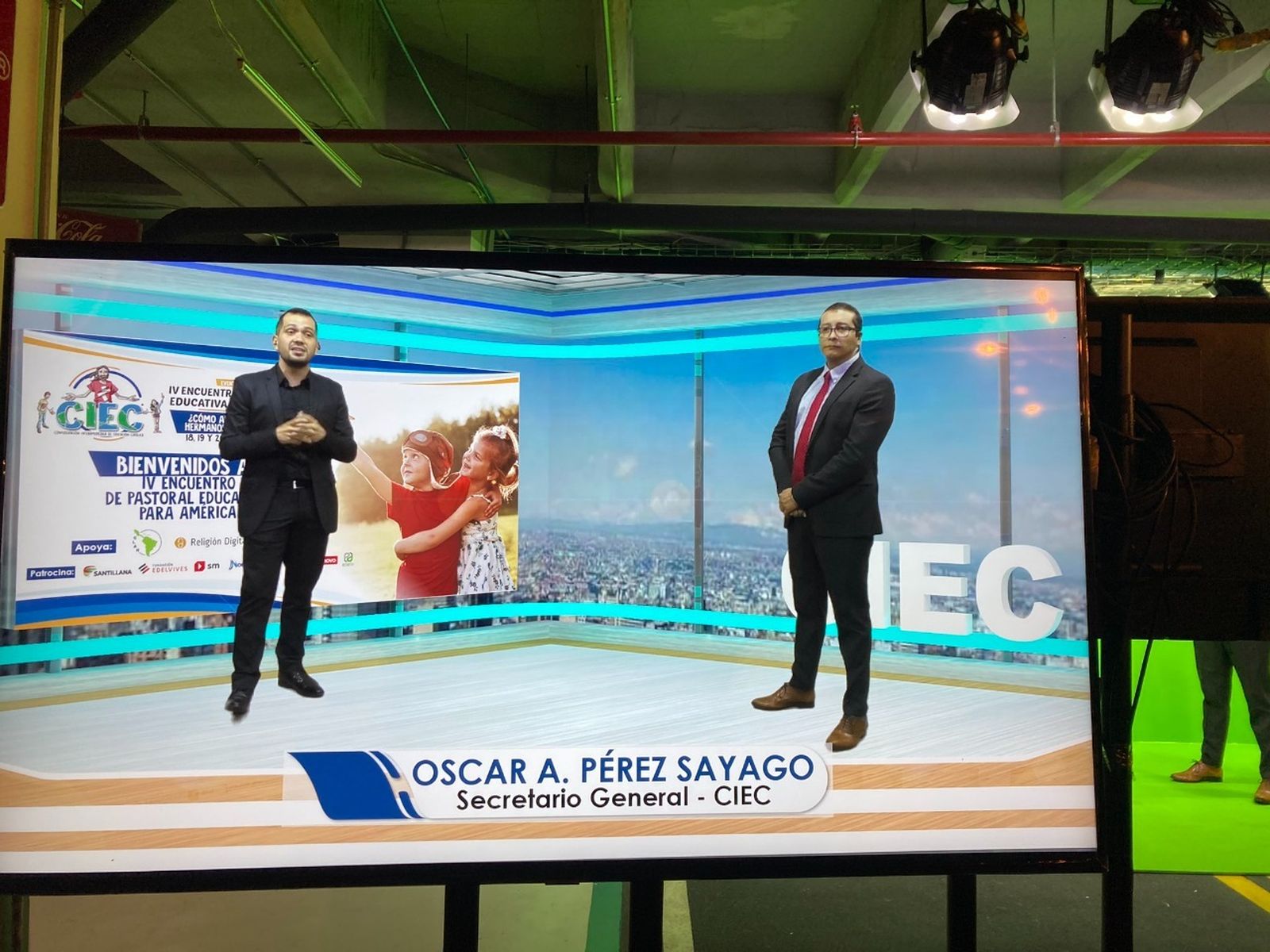 Óscar Pérez Sayago: "Estamos ante la última carta para la Humanidad"