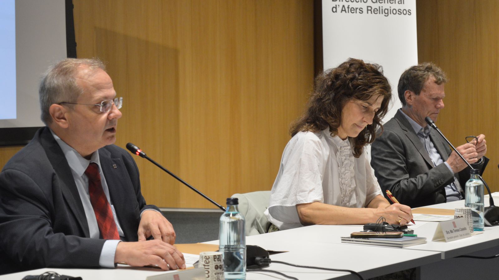 Ramon Bassas, director general de Asuntos Religiosos de la Generalitat, durante el seminario sobre democracia y religión.