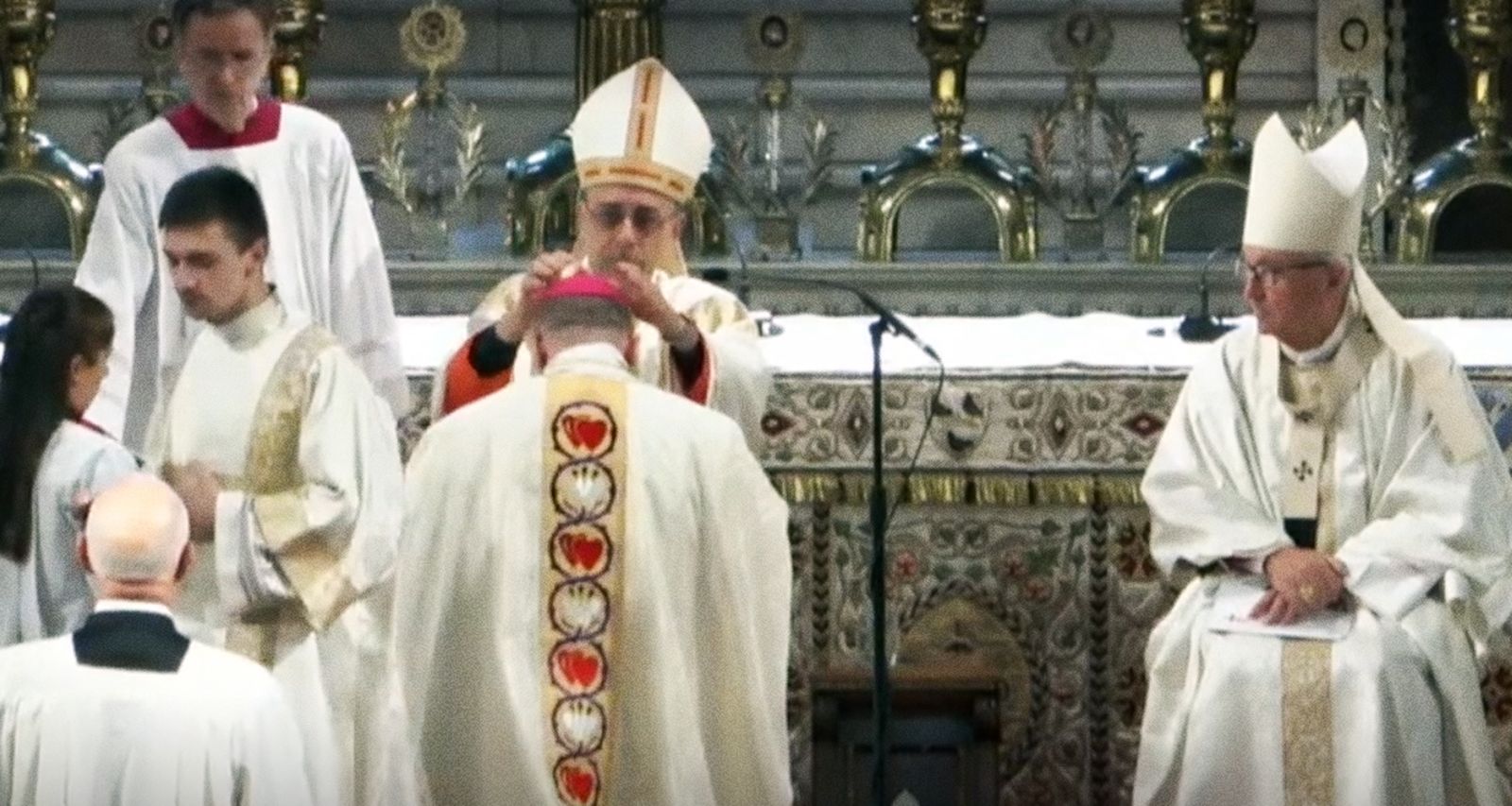 Ordenación de David Waller