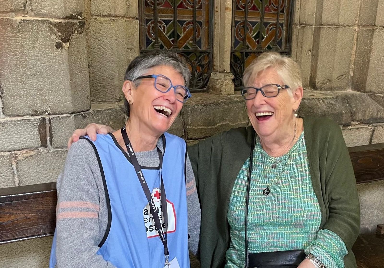 Montserrat Pérez, con Viqui Molins