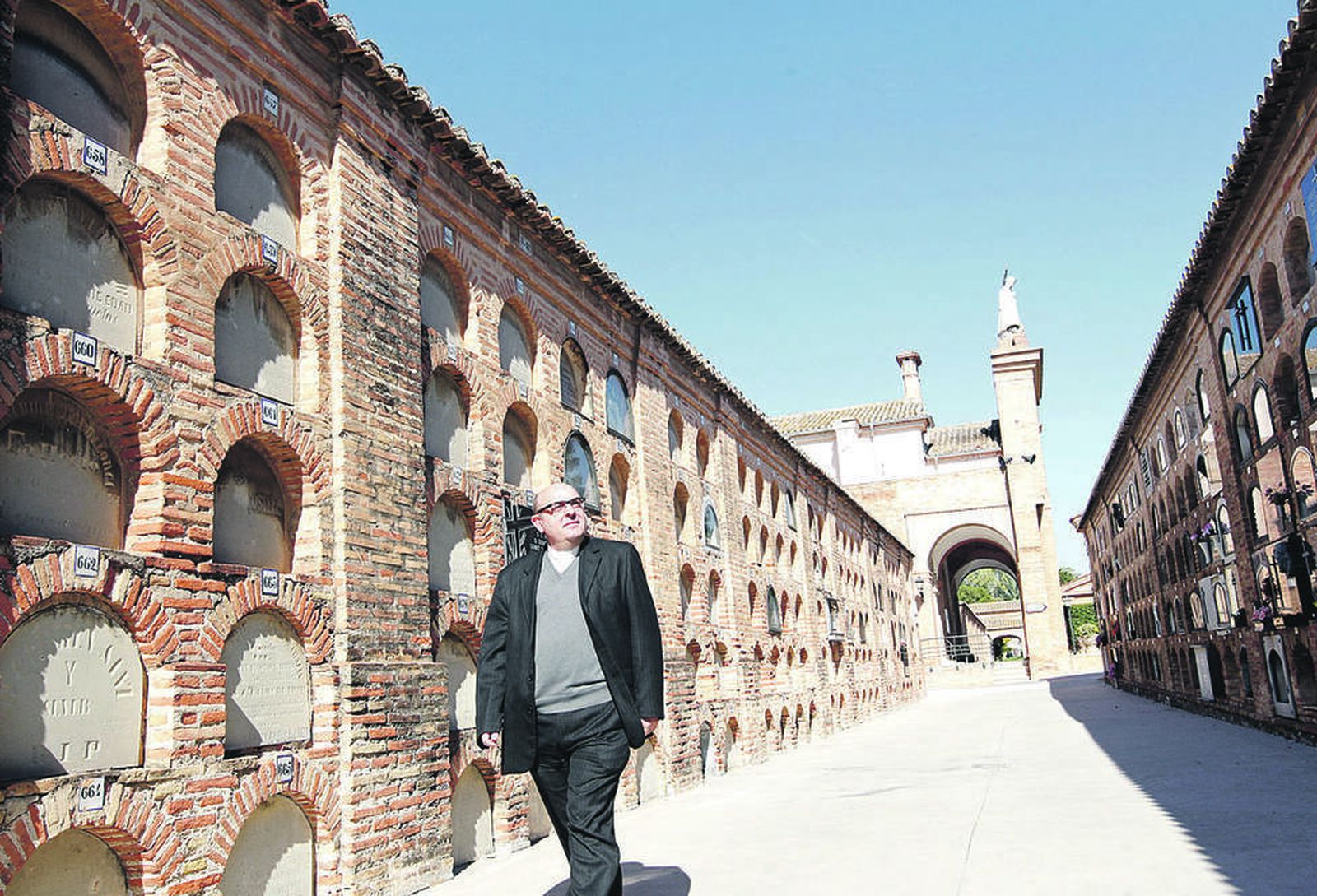 Benjamín Zorrilla, capellán del cementerio general de Valencia