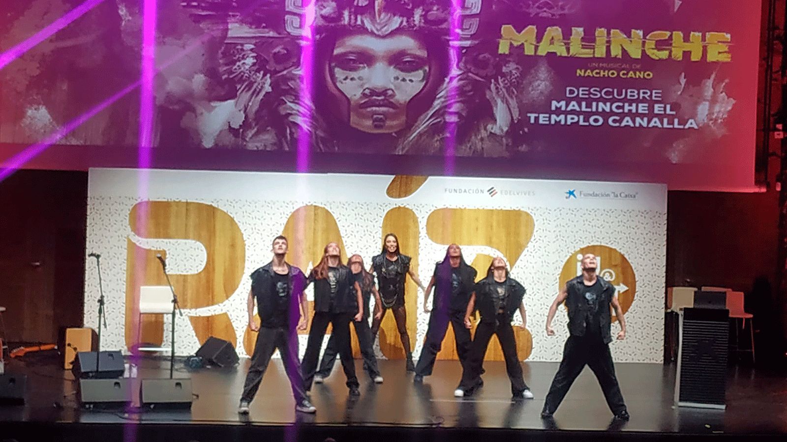 Un momento de la actuación de 'Malinche'