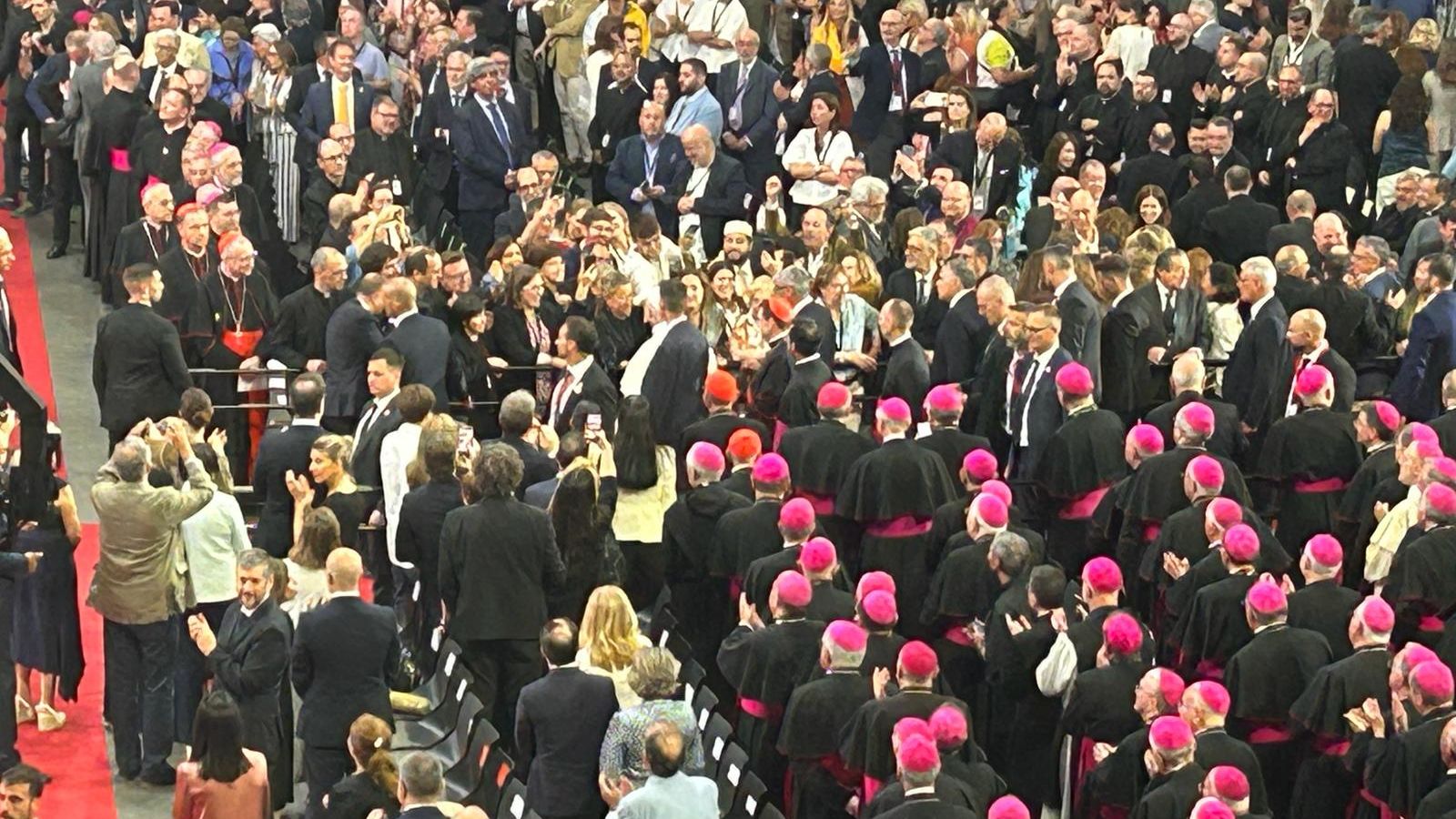 El Papa, a su llegada al Movistar Arena