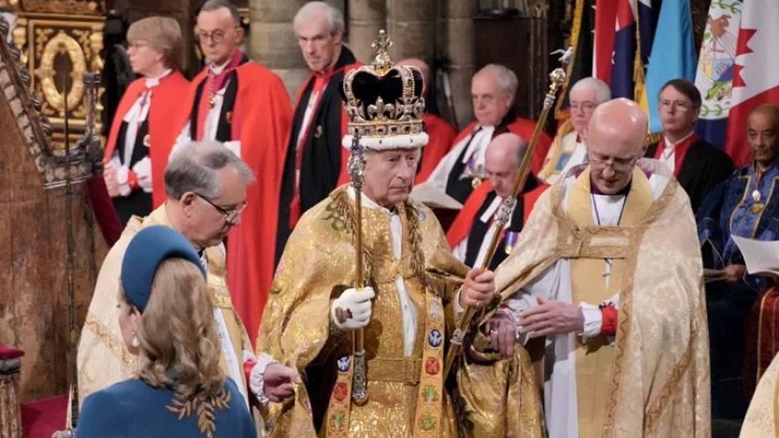 Coronación de Carlos III, 'Defensor Fidei' de reino