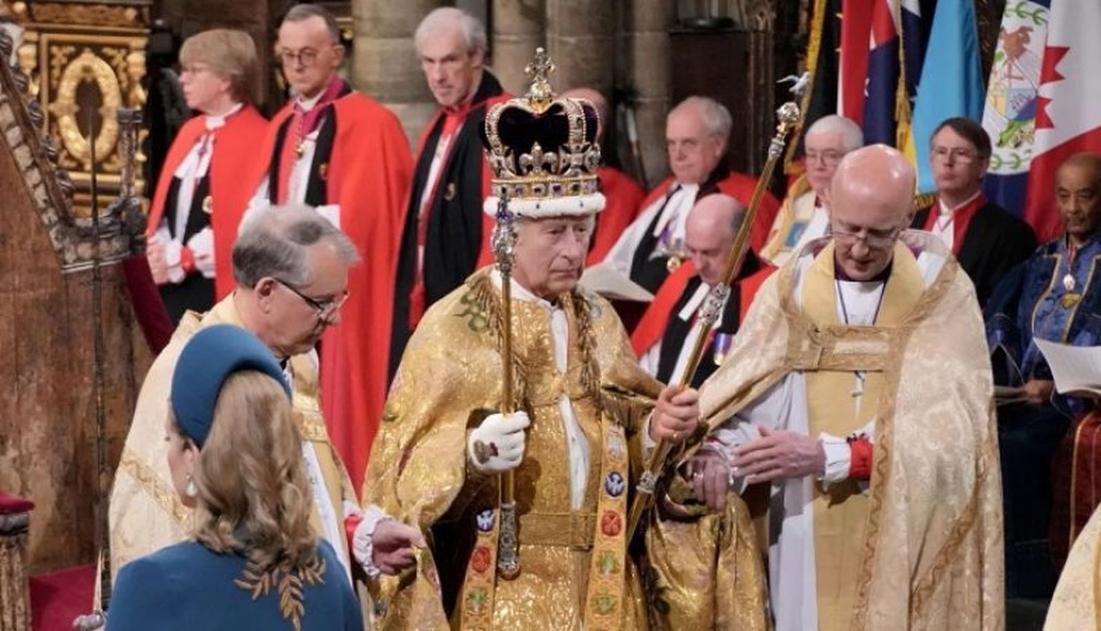 Coronación de Carlos III, 'Defensor Fidei' de reino