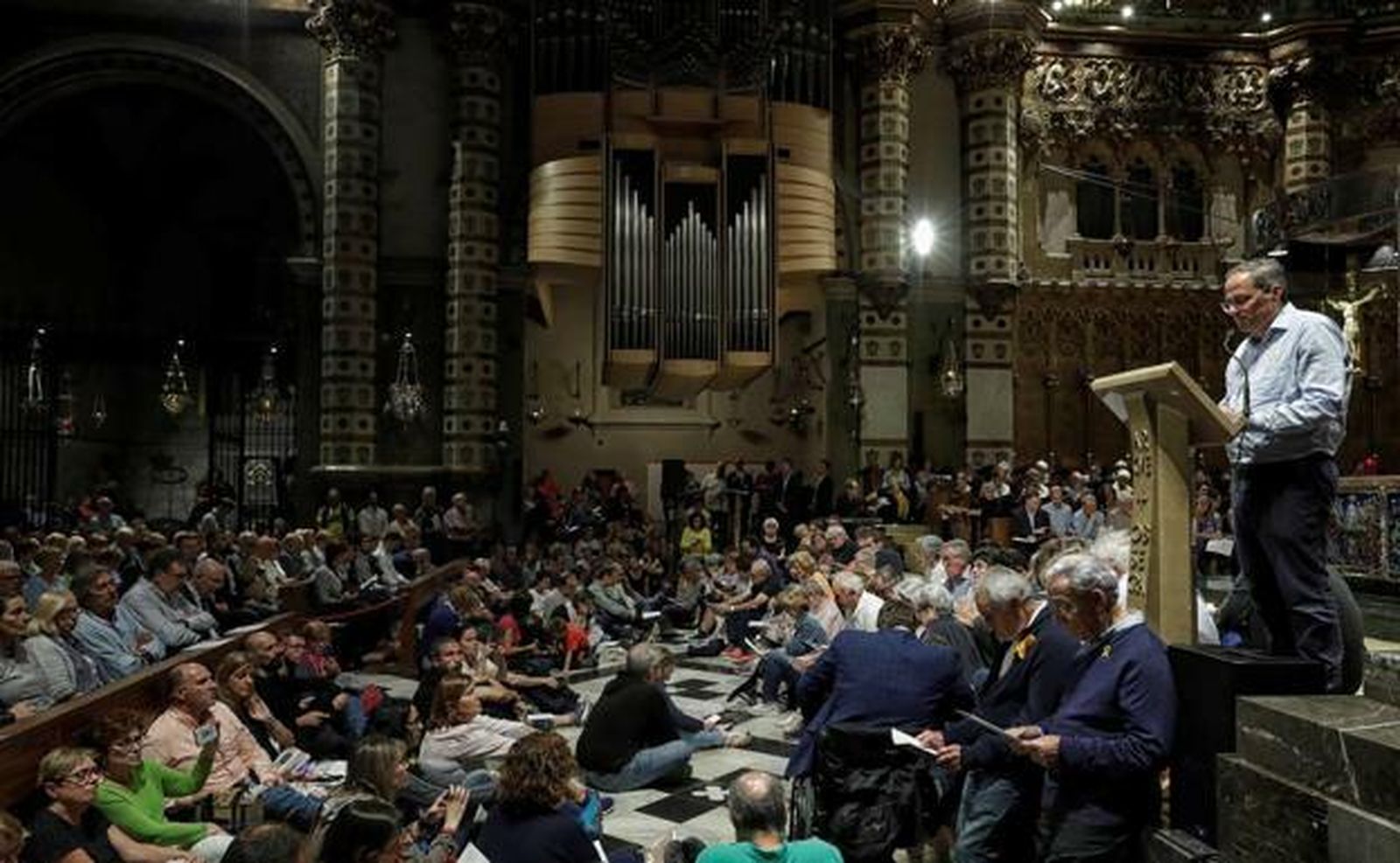 Vigilia en Montserrat por los presos políticos