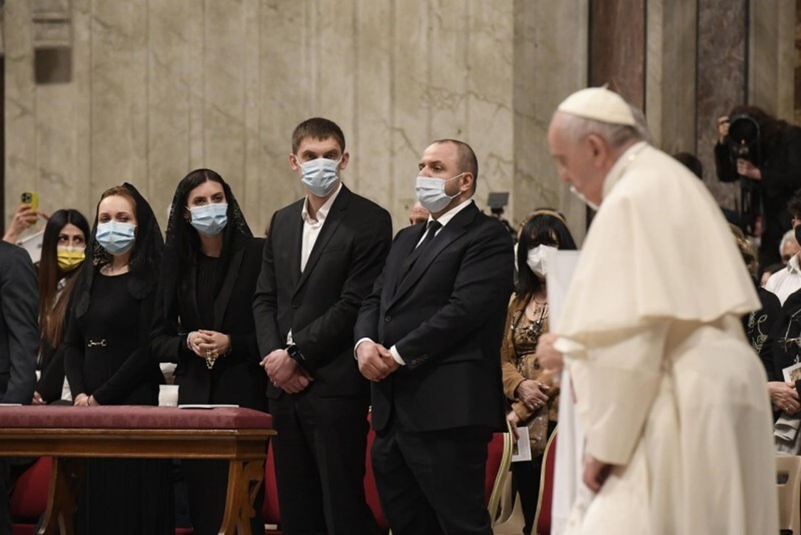 El alcalde de Melitopol, invitado sorpresa del Papa en la Vigilia Pascual