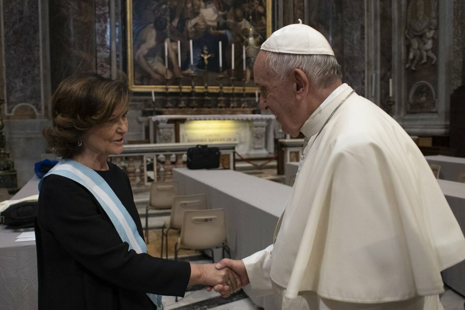 La vicepresidenta Carmen Calvo, con el Papa