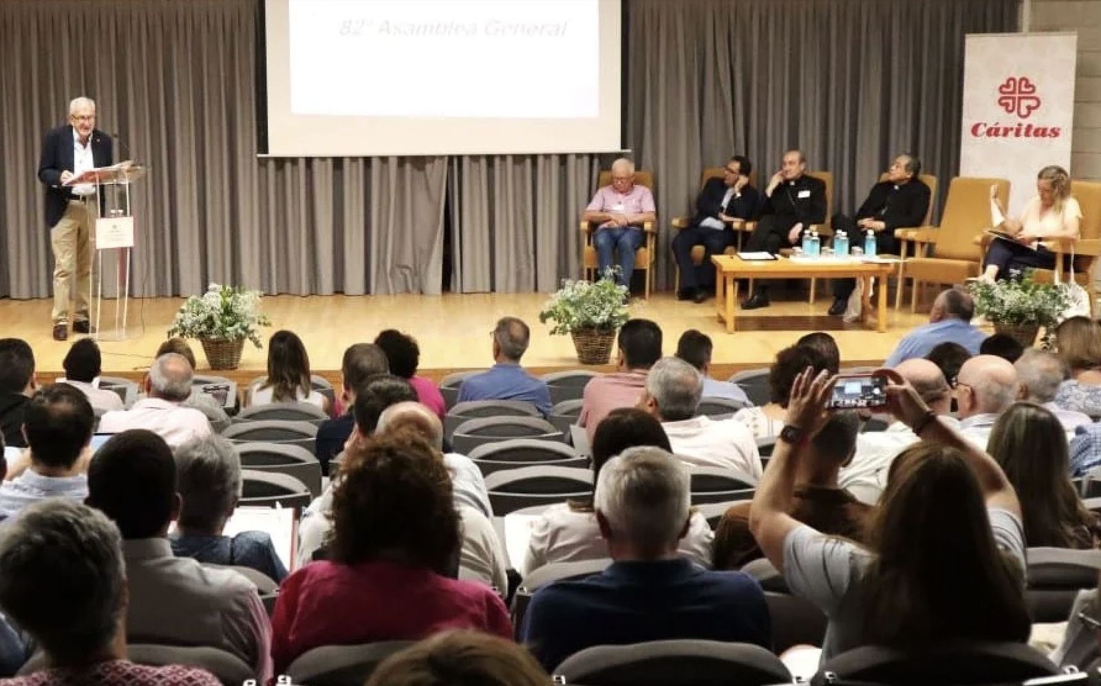 Manuel Bretón interviene en la Asamblea General