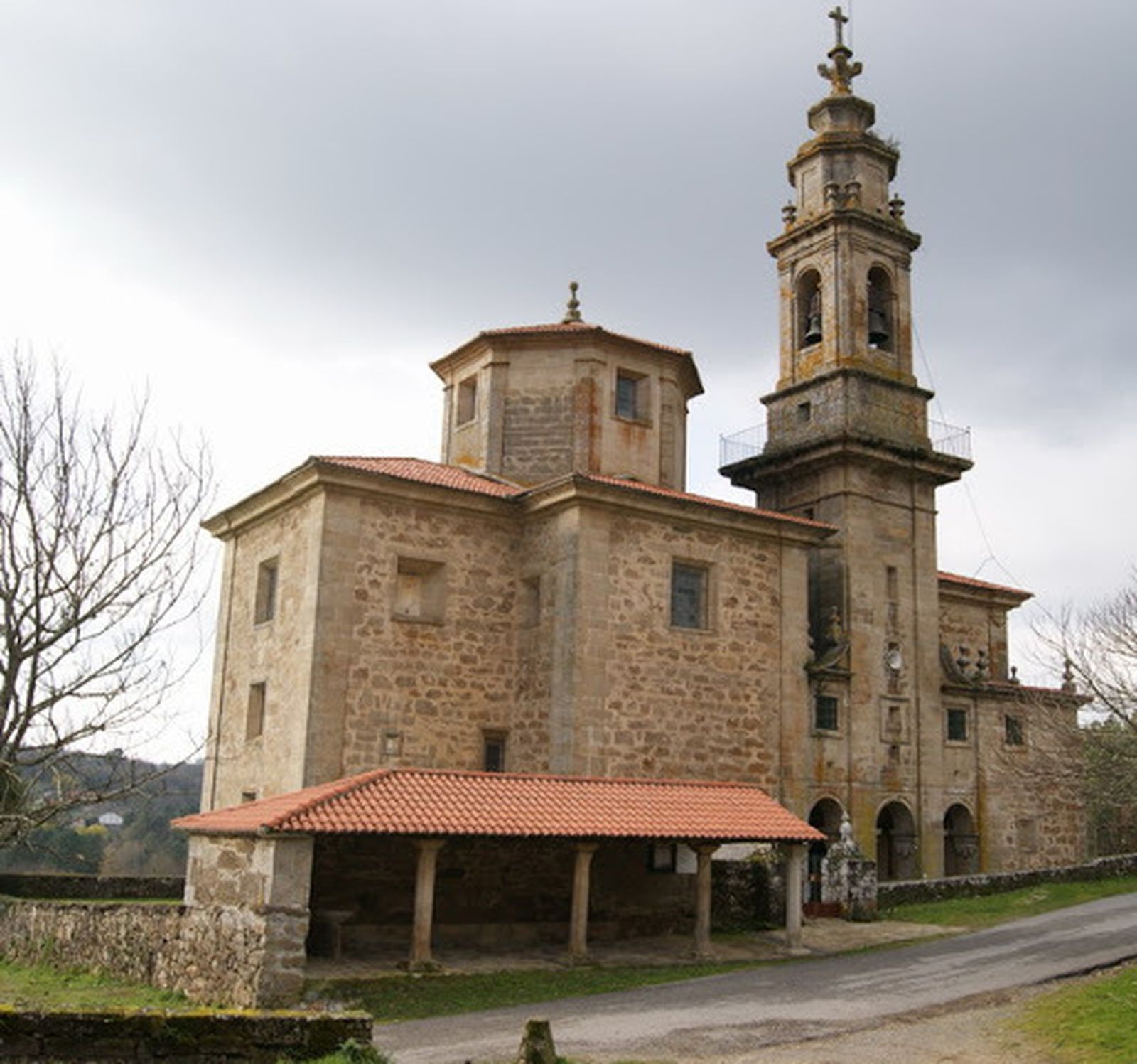 Ssantuario a la Virgen de los Desamparados en Abades.