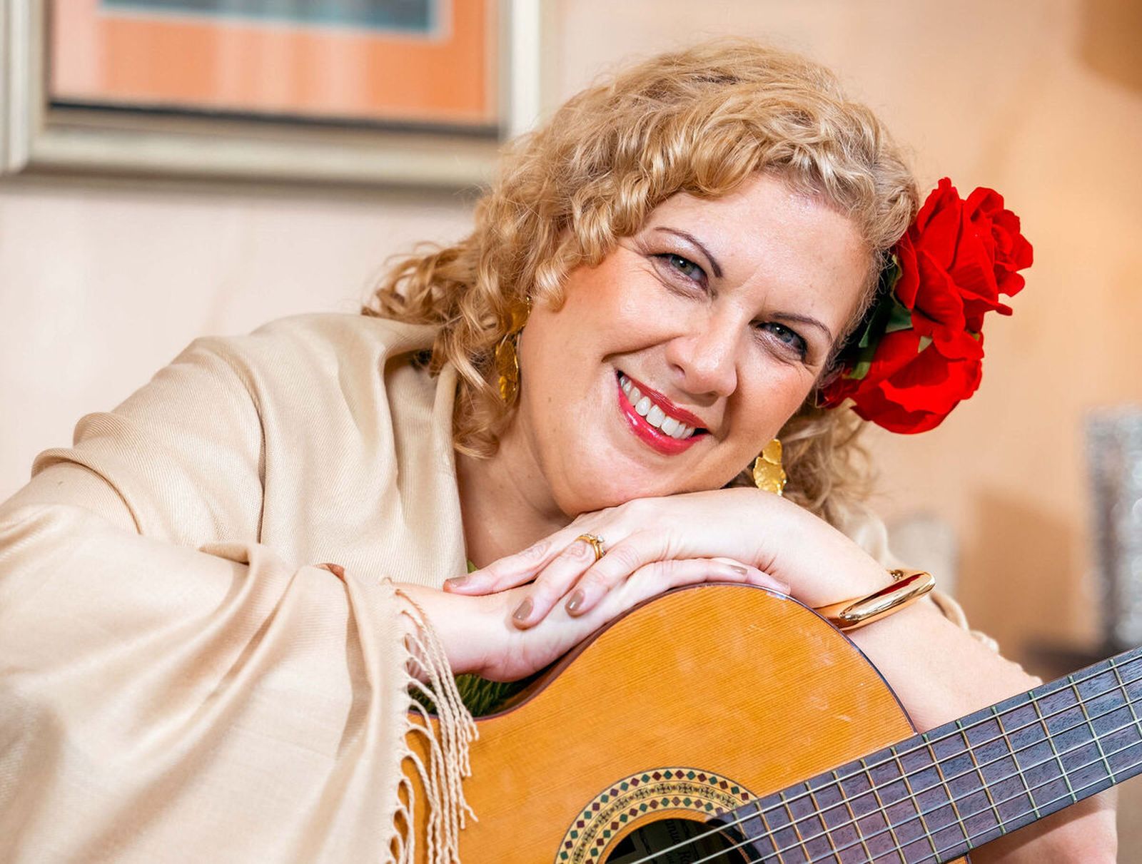 Ana de Watts, cantante católica de Panamá