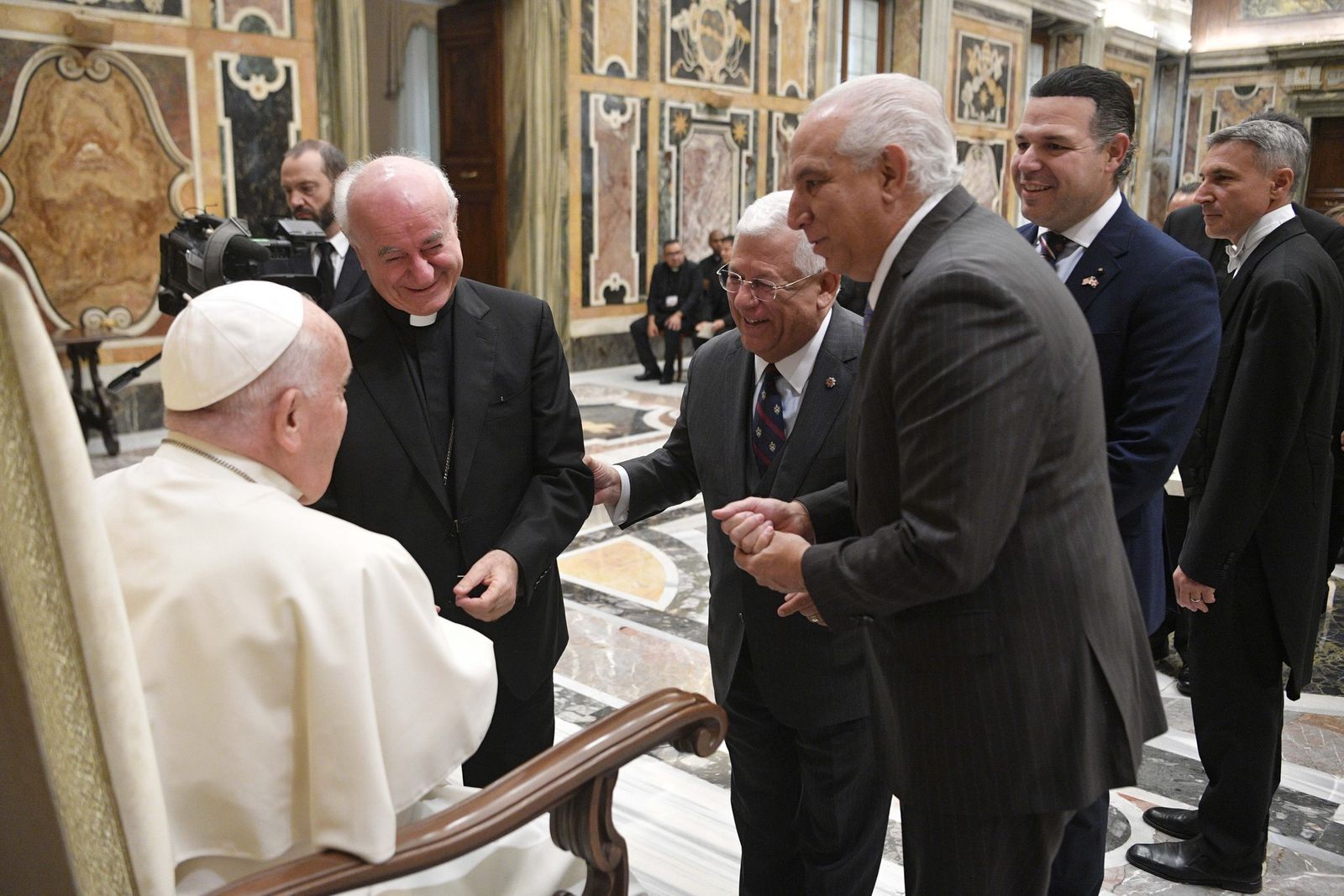 El Papa, con Paglia, Tallaj y Paredes