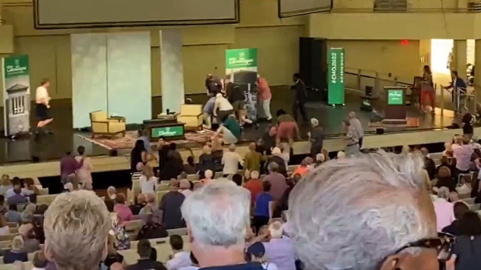 Salman Rushdie, atacado en un acto en Nueva York