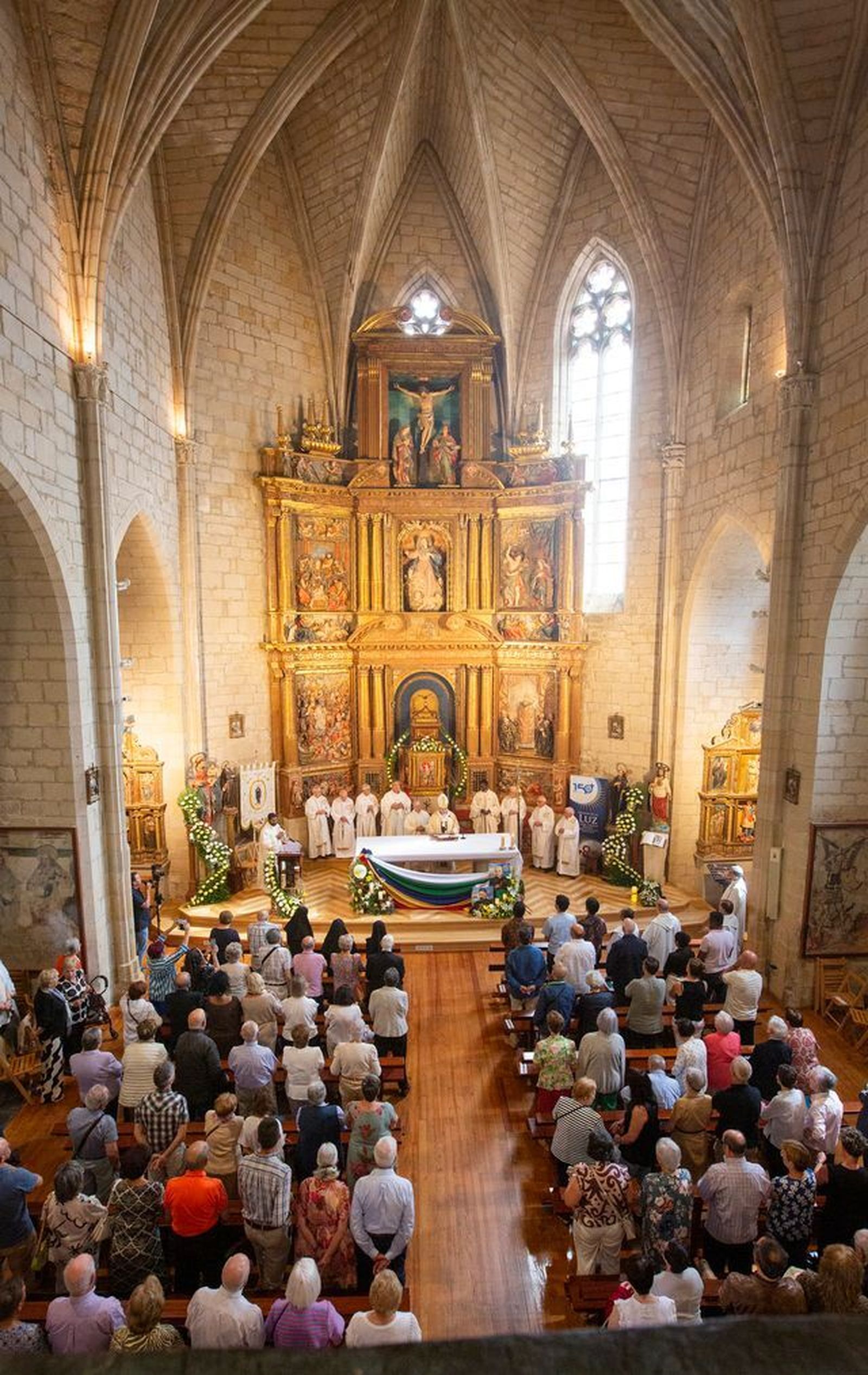 Misa aniversario Verbo Divino