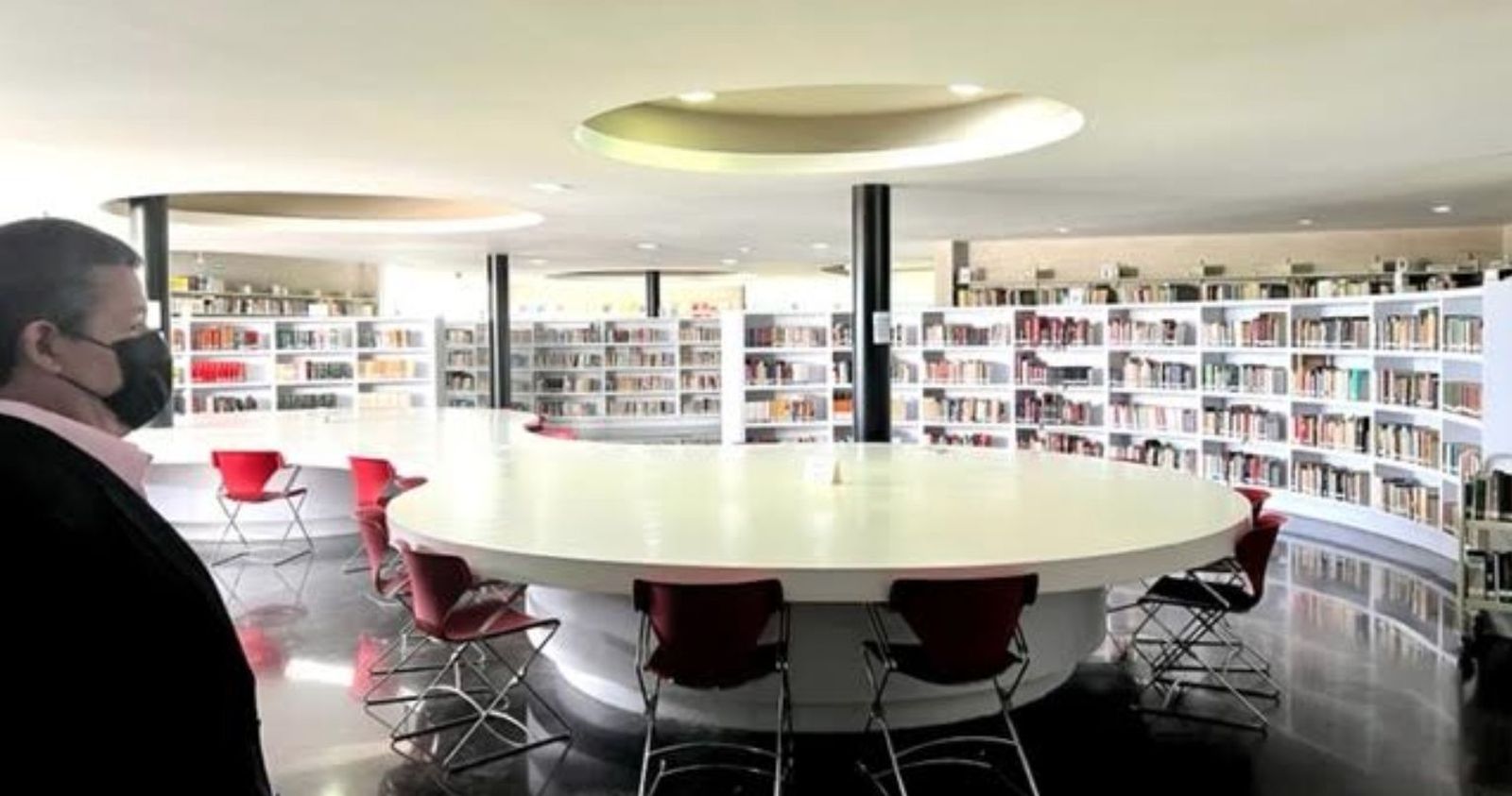 Biblioteca de la Pontificia de México