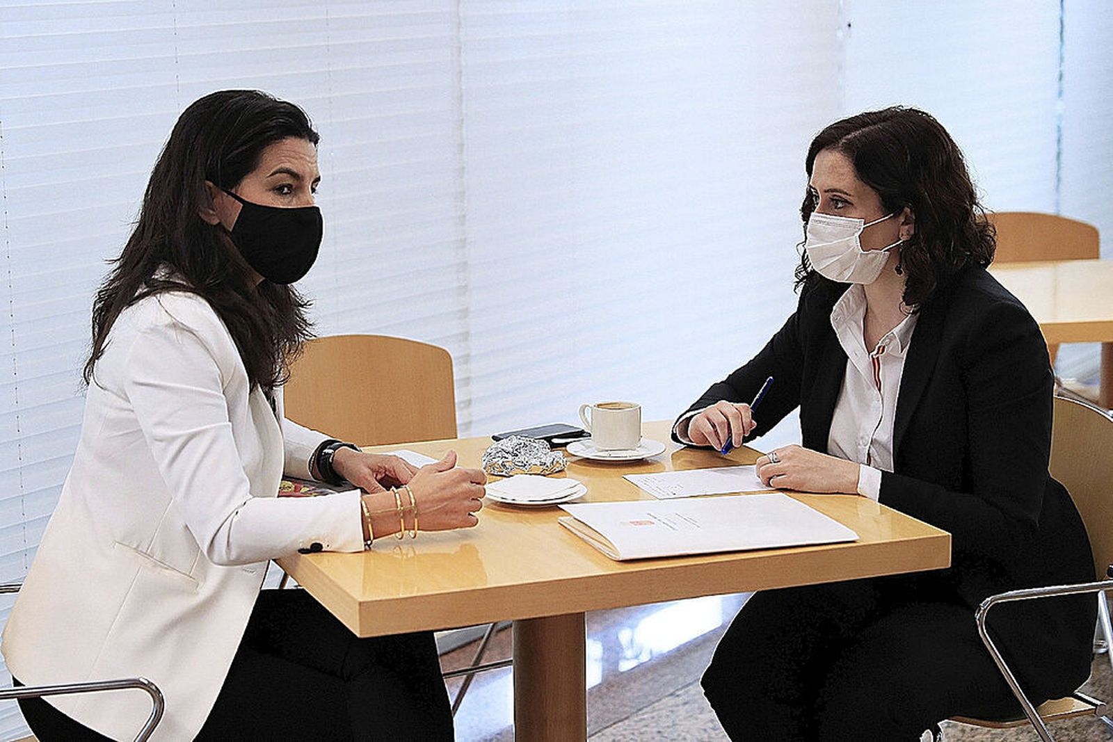 Díaz Ayuso y Rocío Monasterio:  las guardianas del "Yihadismo hispánico"