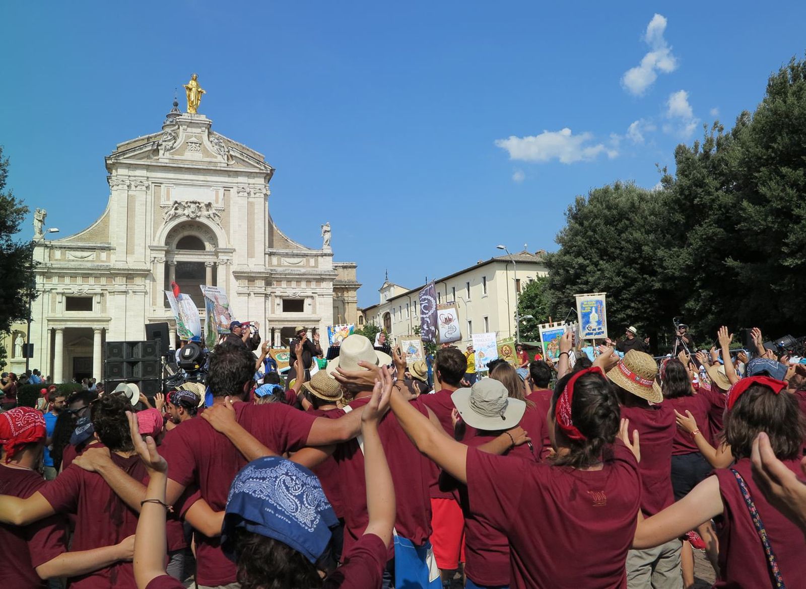 Jóvenes en Asís