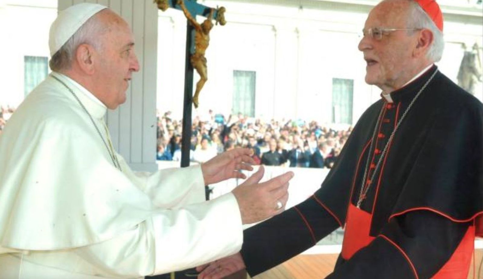 Papa y cardenal Amigo