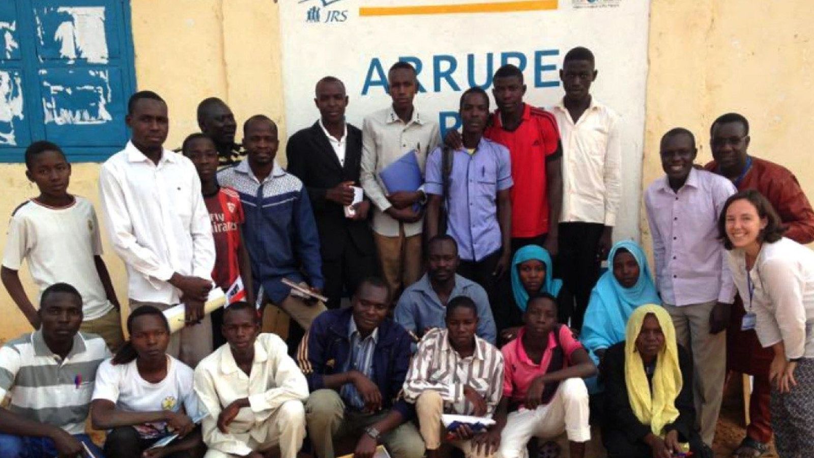 Refugiados en un centro del JRS