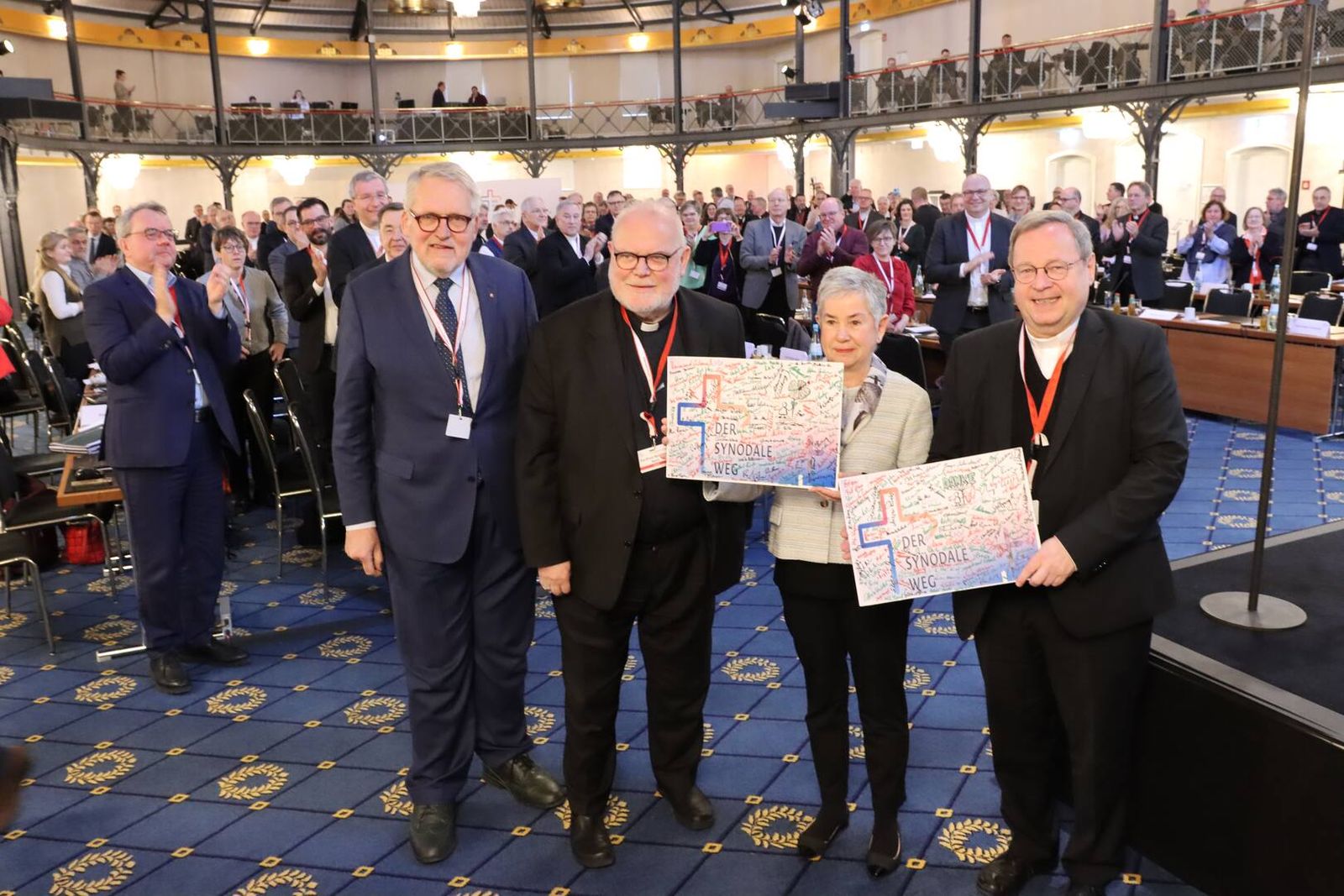 El cardenal Marx, Irme Stetter-Karp y Bätzing