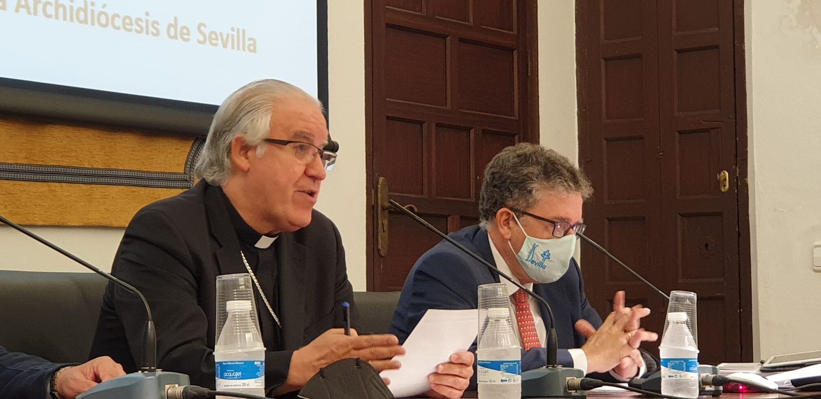 Sáiz Meneses durante la presentación de las cuentas de la diócesis de Sevilla