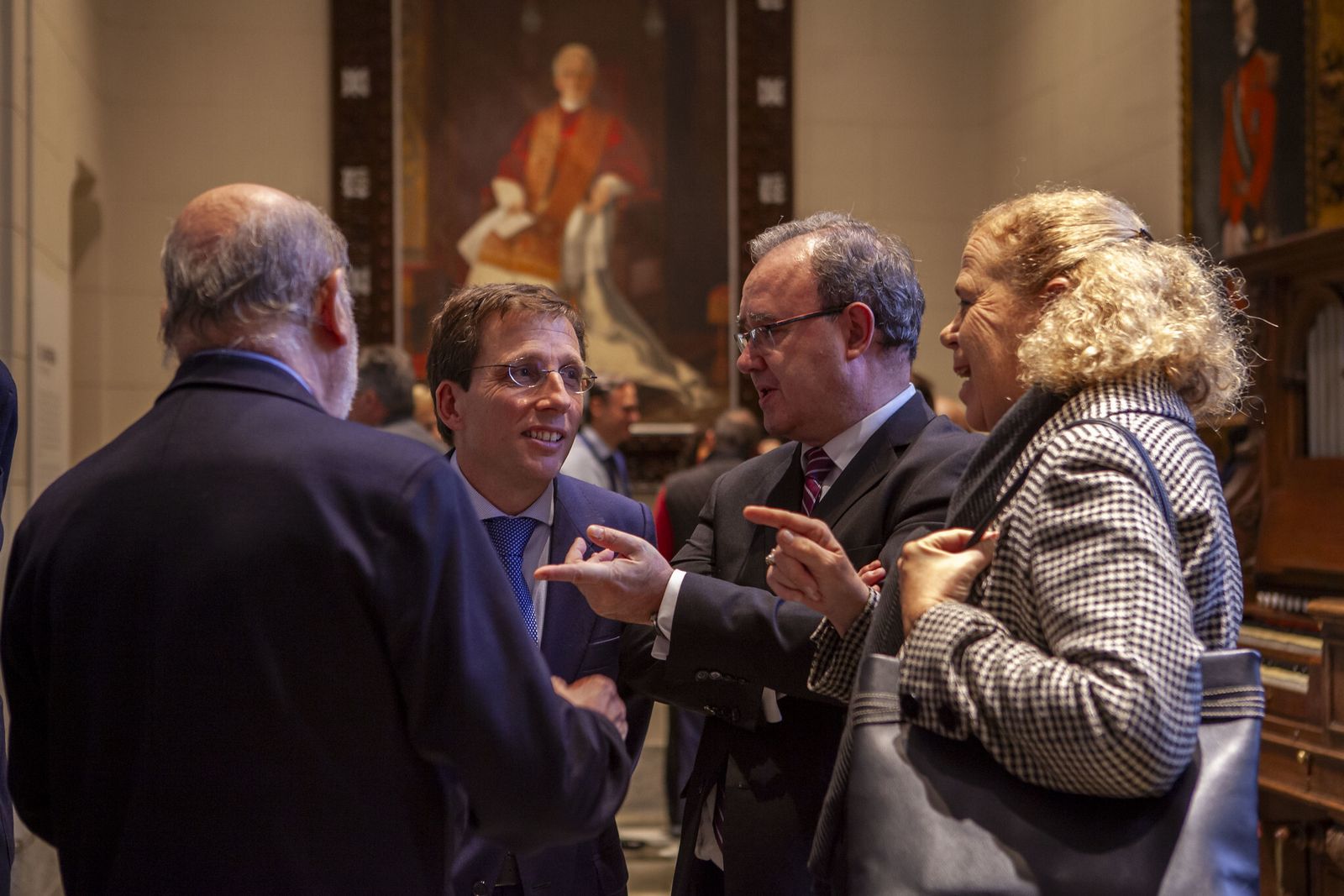 El alcalde Martínez-Almeida y el rector Enrique Sanz