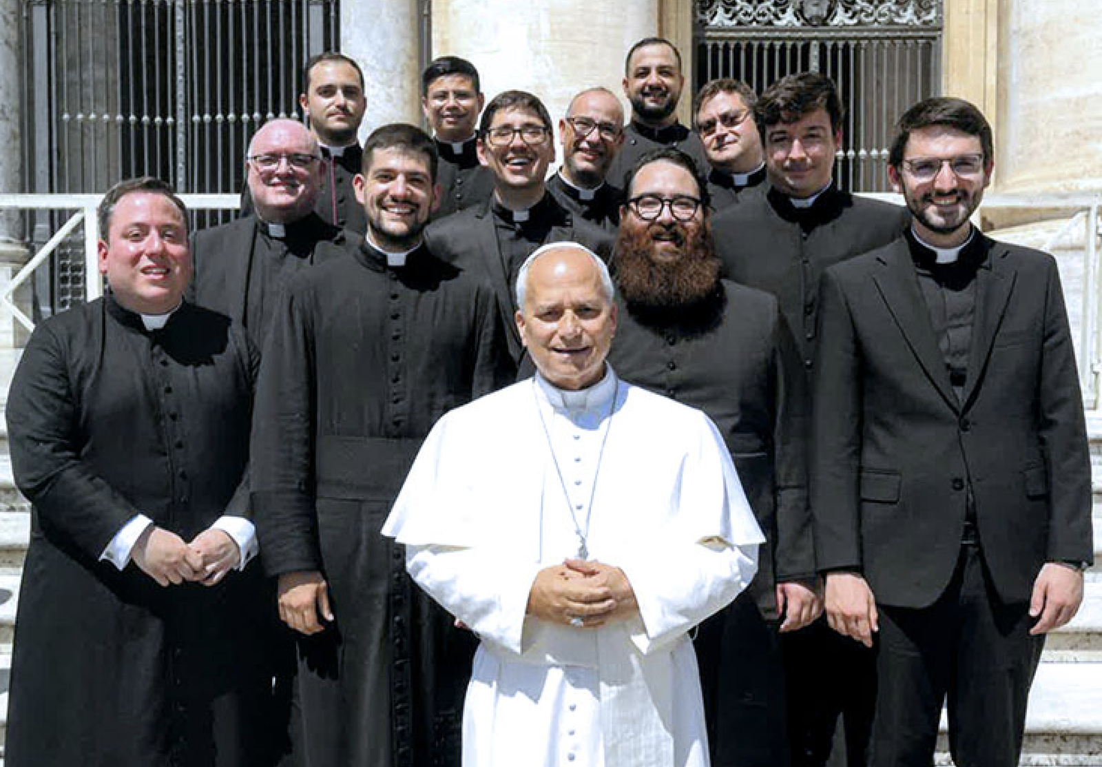 El Papa, con el grupo de curas valencianos