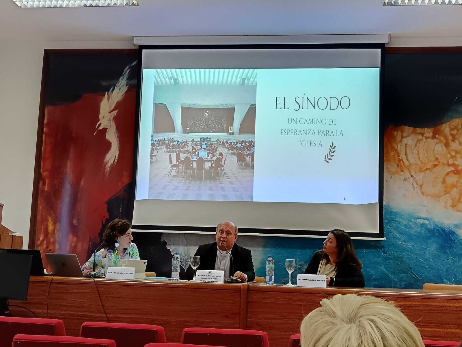 Coloquio en Santiago de Compostela