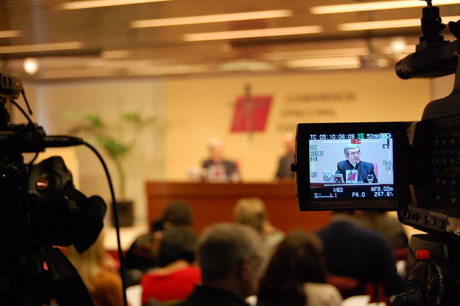 Rueda de prensa en Añastro