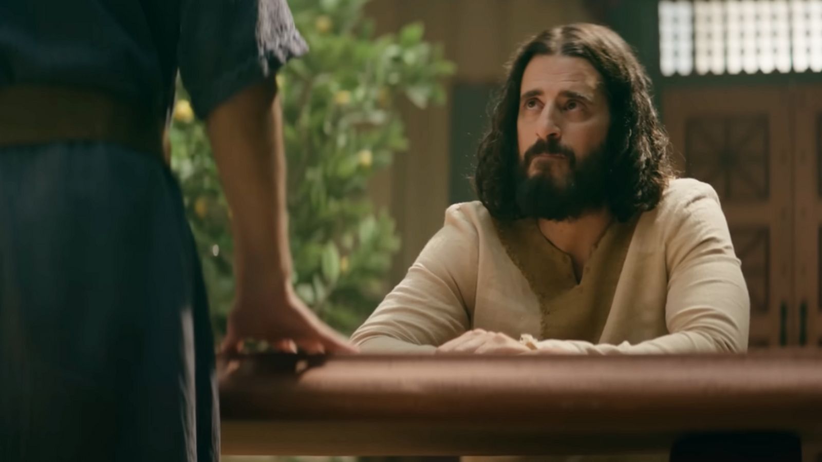 Jesús y Judas en The Chosen