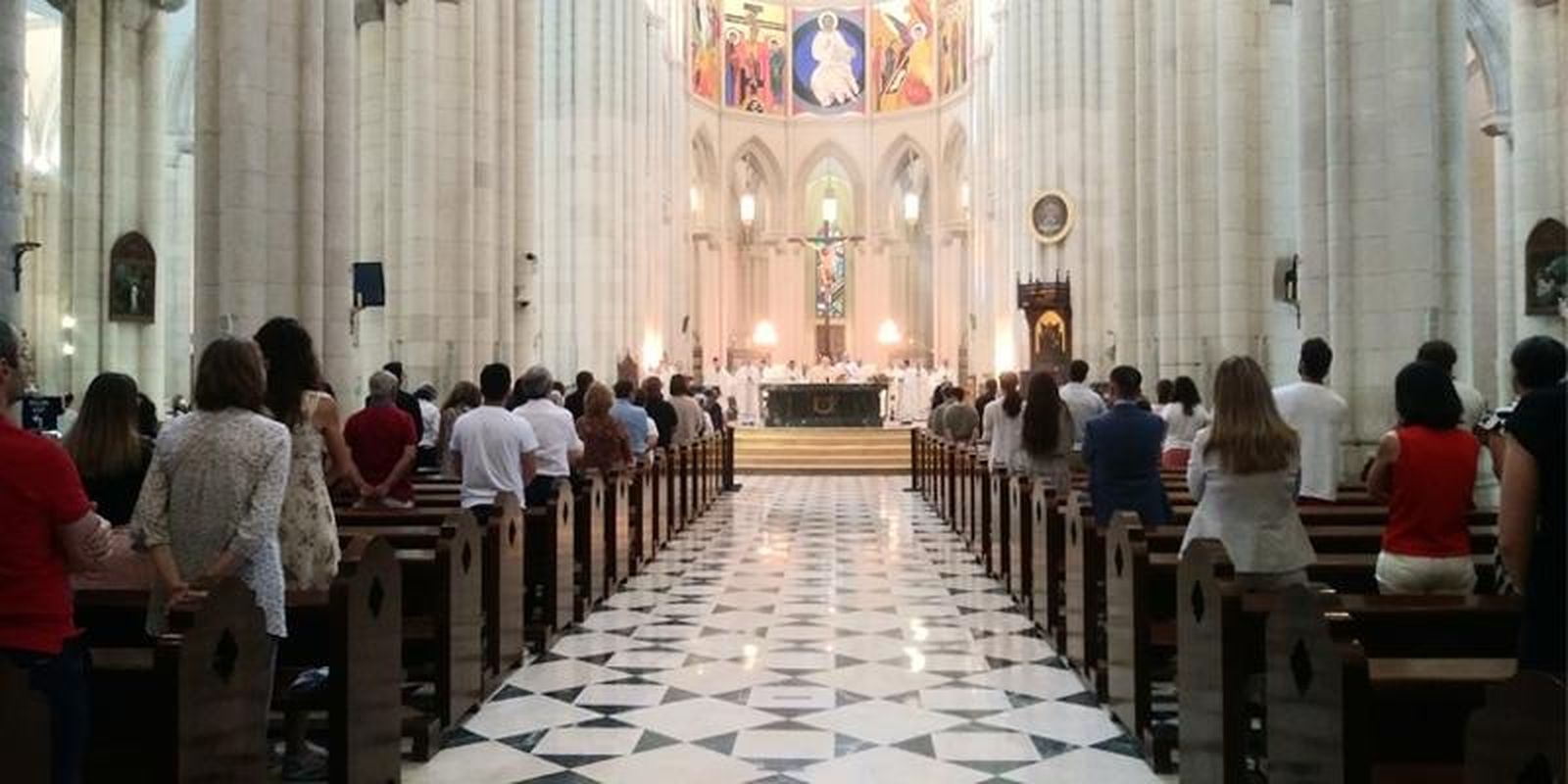 Misa de comienzo de curso en la catedral de la Almudena