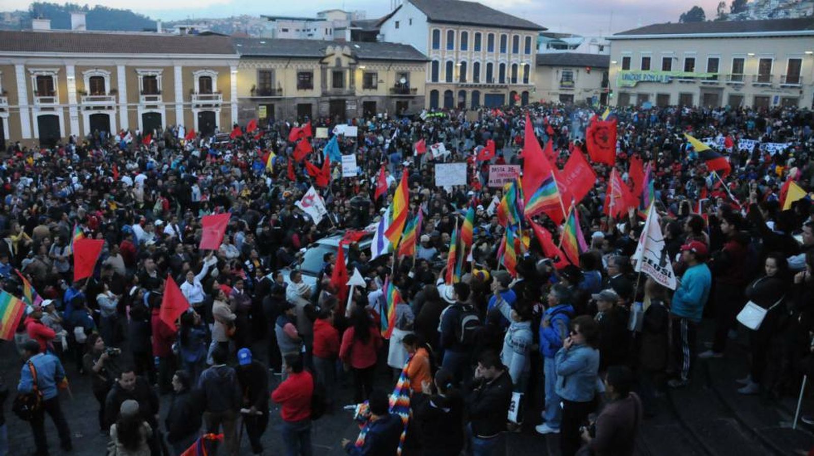 ¿No será posible diseñar otro modelo económico?