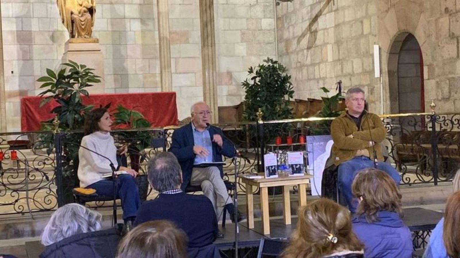 Lola Sosa, Juan José Tamayo y Santiago Roncagliolo.