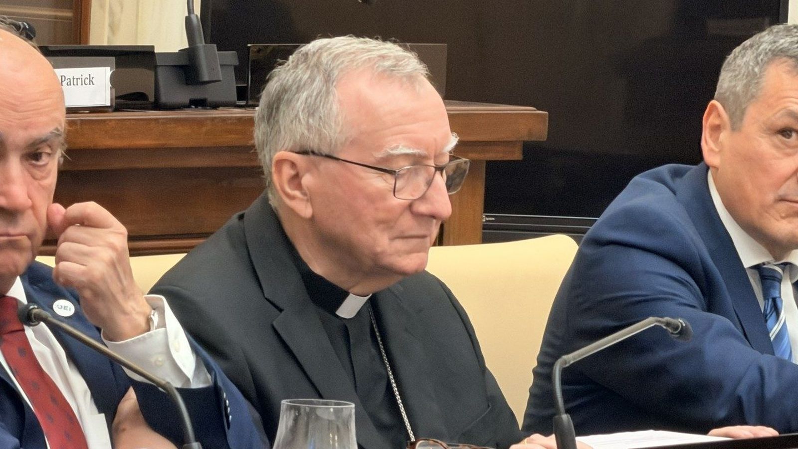 Cardenal Parolin en el encuentro