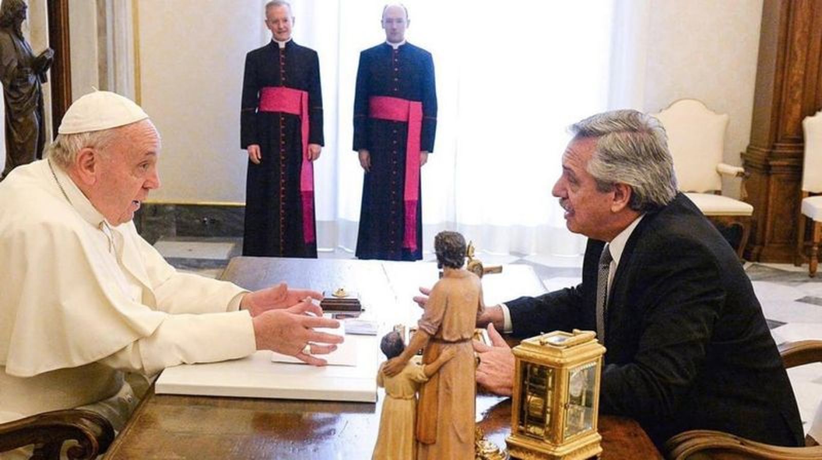 Francisco y Alberto Fernández en el Vaticano