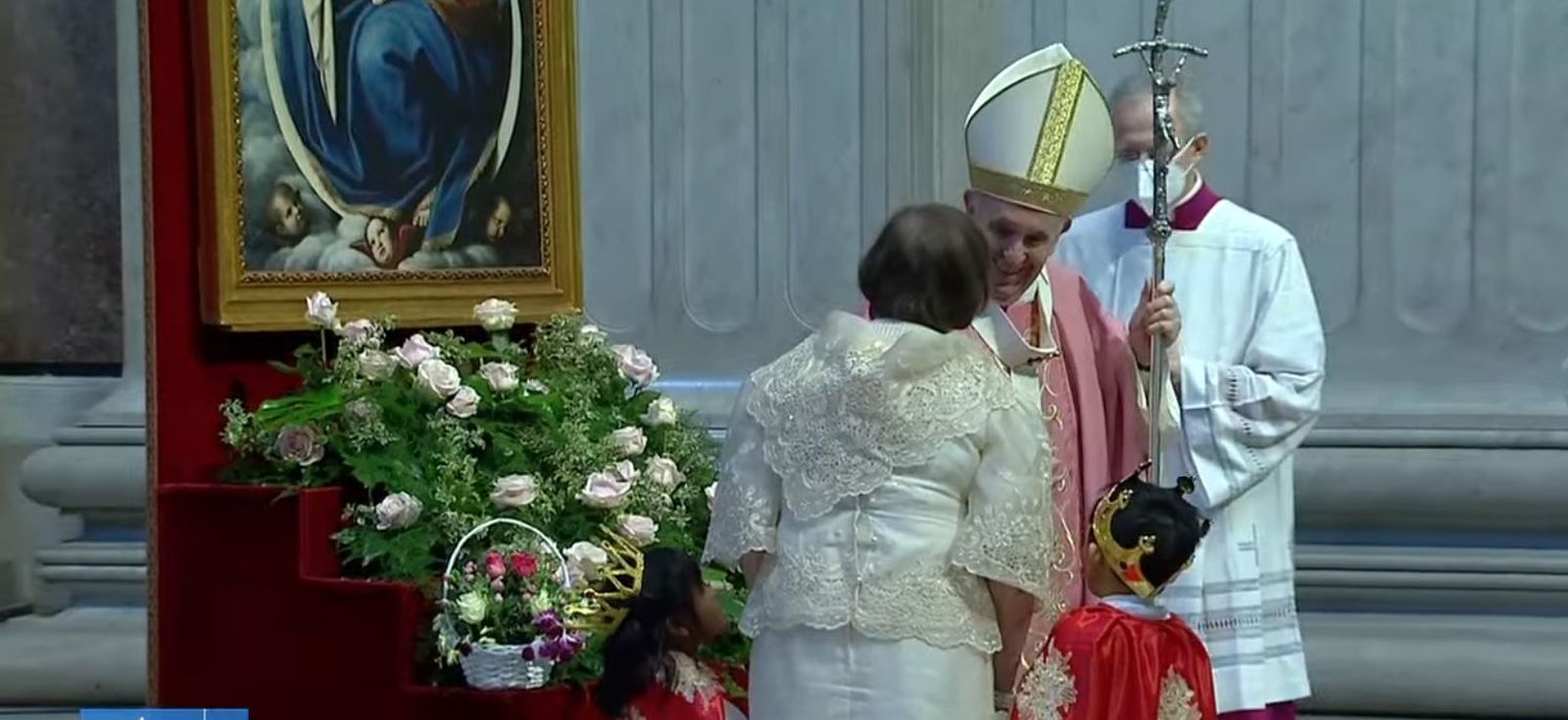 Papa y misa por Filipinas