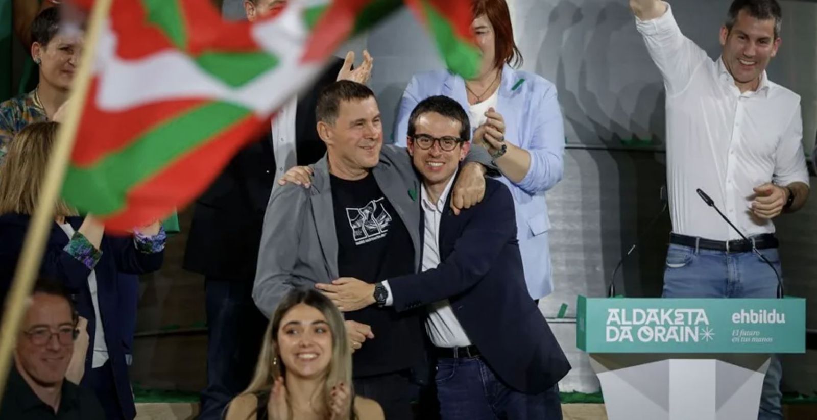 Peio Otxandiano, con Arnaldo Otegi