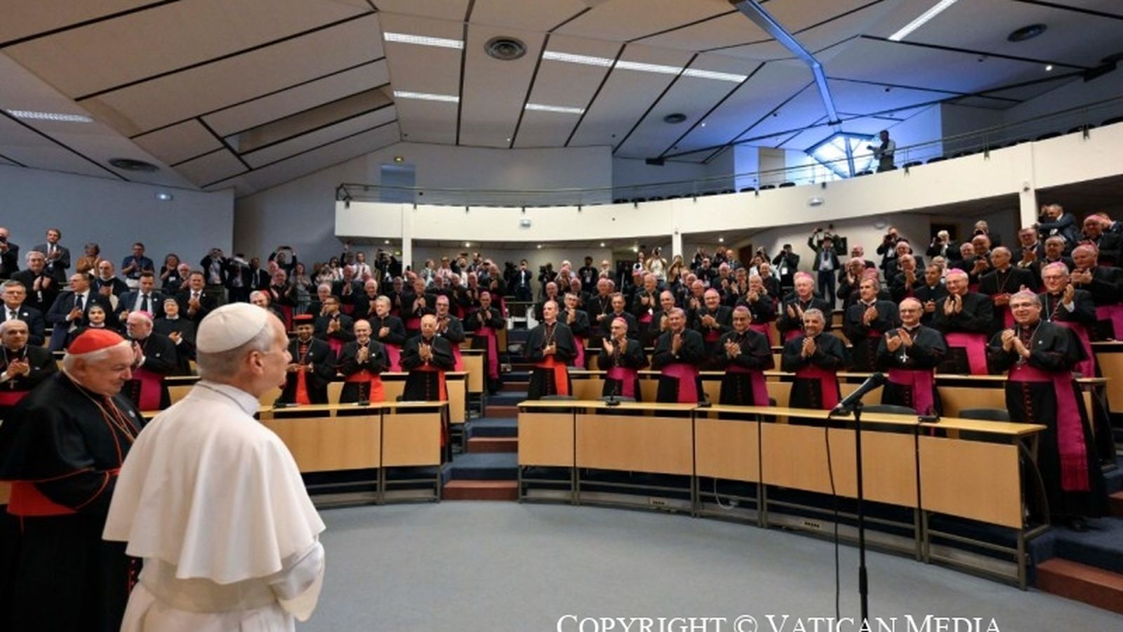 El papa y los obispos franceses